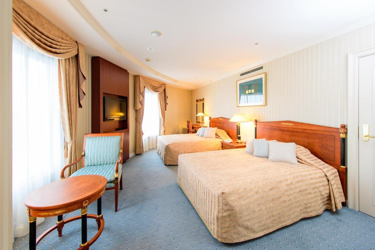 Authent Hotel
