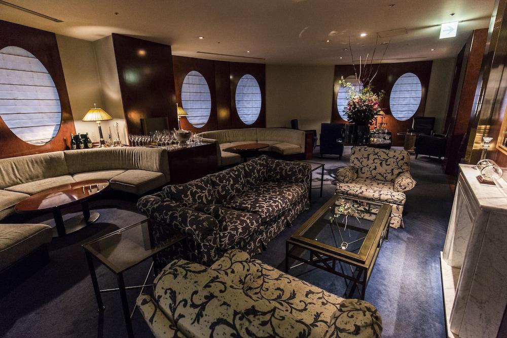 Authent Hotel 4*